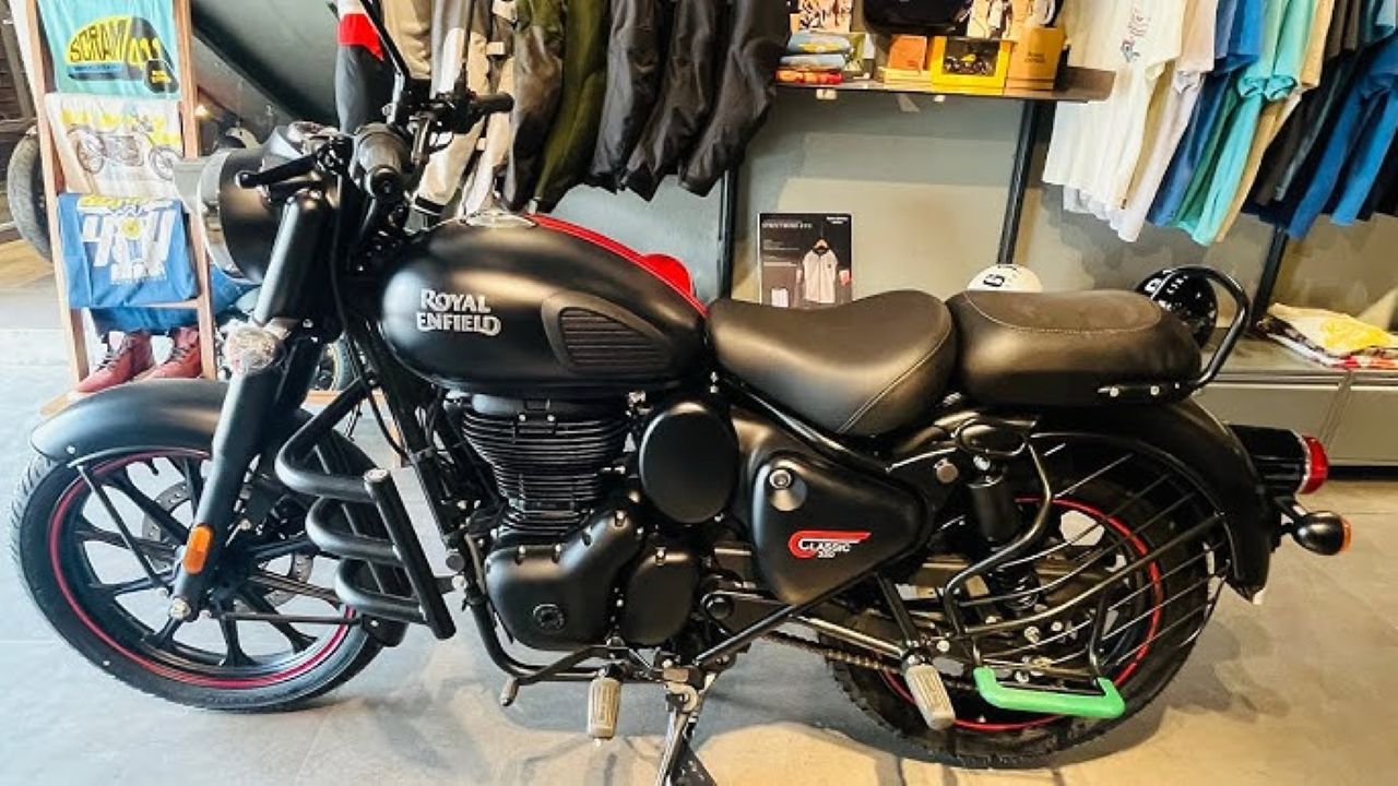 Royal Enfield Classic 350: कतई जहर लुक से युवाओ को मदहोश कर रही धांसू बाइक, फीचर्स भी एडवांस