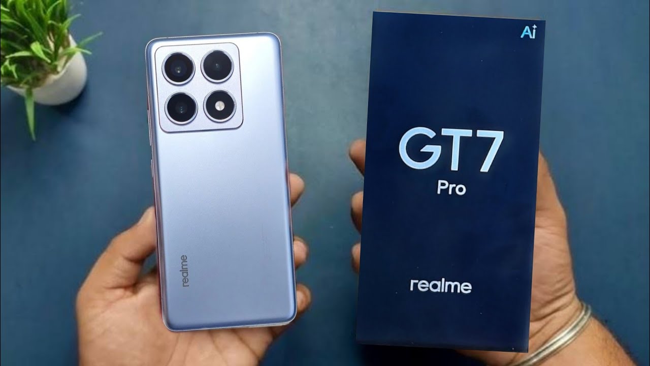 7000mAh बैटरी और 120W फास्ट चार्जिंग वाला Realme GT 7, 15 मिनट में 50% चार्ज